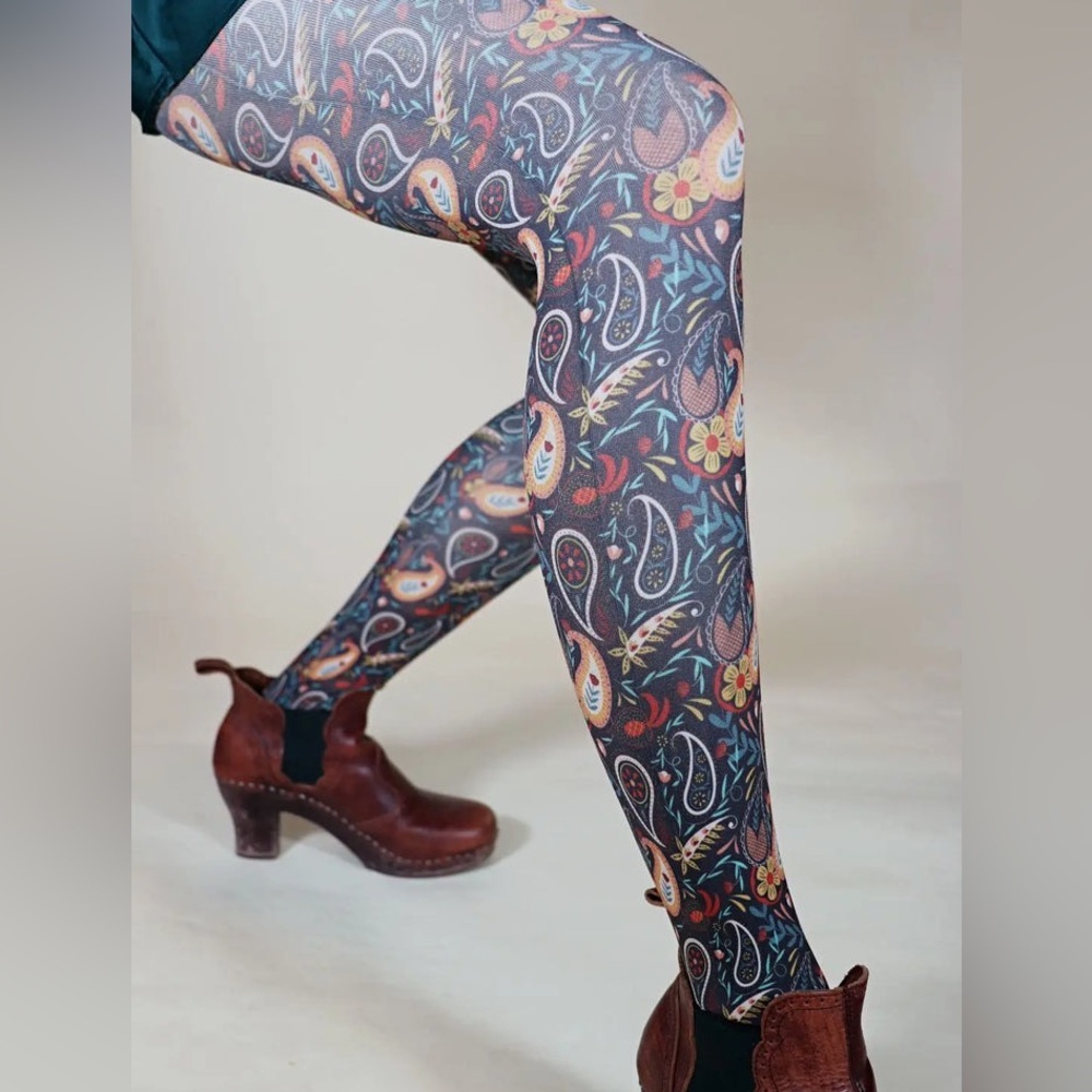 Free People X Tabbi Socks Modern Folk Art Floral Paisley Patterned Women's Tigh
